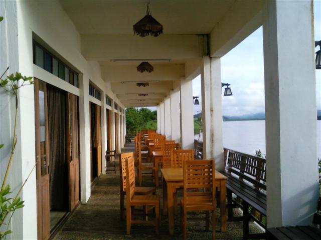 Photo1586 (Small).jpg
